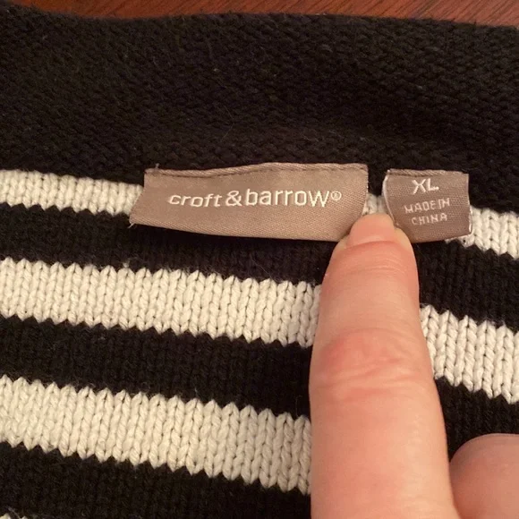 Striped Croft & Barrow cardigan/ sweater SZ XL - Picture 2 of 3